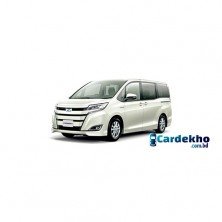 Toyota Noah Hybrid